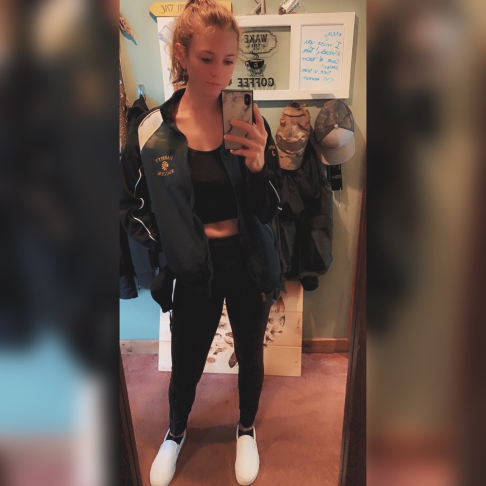 Meet your Posher, Meagan